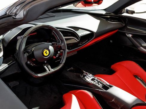 Used 2024 Ferrari SF90 Spider AWD/4WD image 35