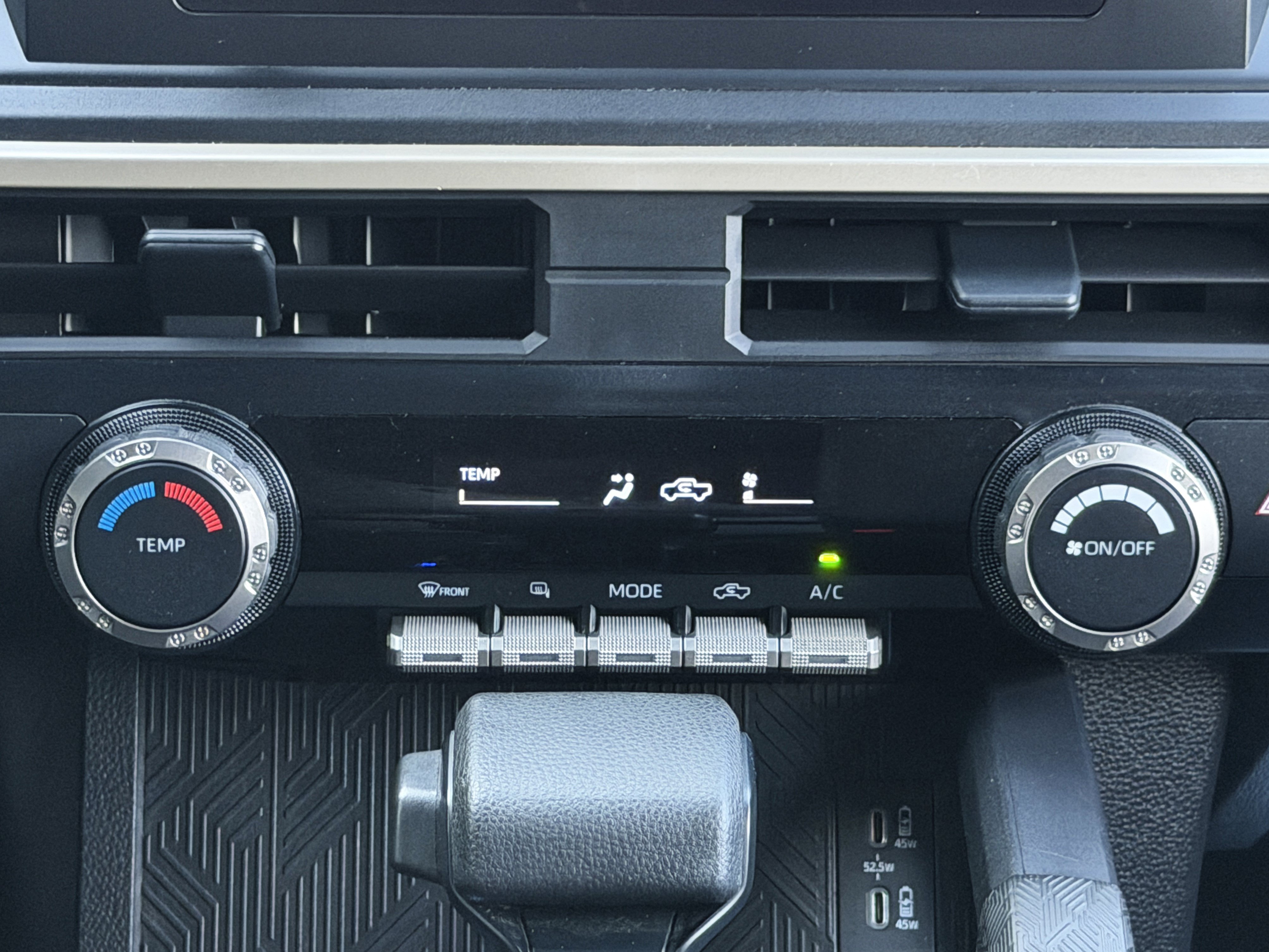 Used 2024 Toyota Tacoma SR RWD image 23