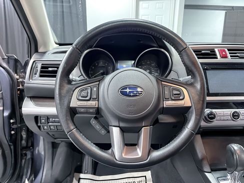 Used 2017 Subaru Legacy 2.5i Limited image 23