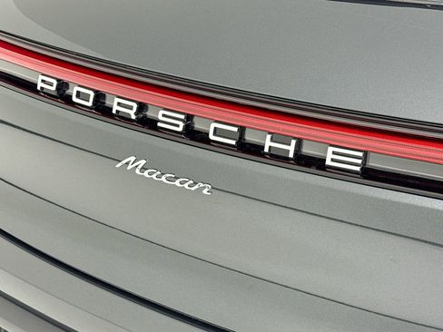 New 2026 Porsche Macan image 35