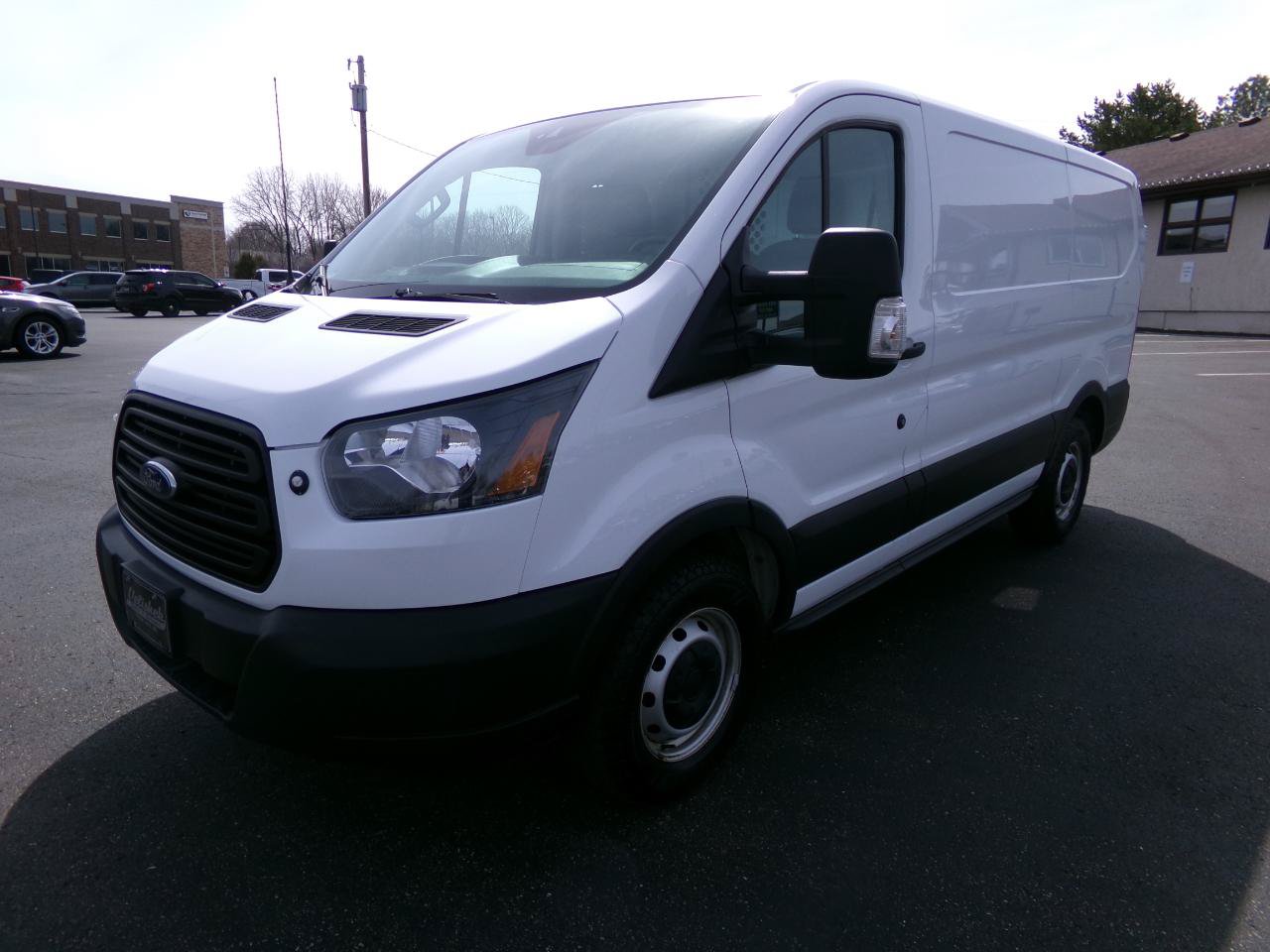 Used 2019 Ford Transit 150 130 Low Roof RWD image 7