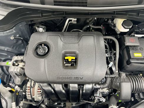 Used 2023 Kia Soul LX w/ LX Technology Package FWD image 24