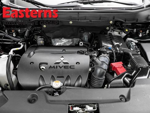 Used 2023 Mitsubishi Outlander Sport SE AWD/4WD image 7