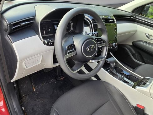 Used 2023 Hyundai Tucson SEL image 9