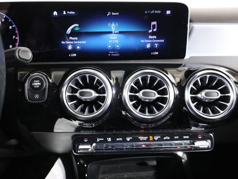 Certified 2019 Mercedes-Benz A 220 4MATIC image 19