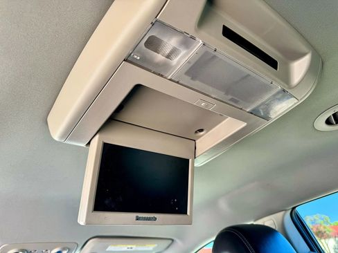 Used 2014 Buick Enclave Premium image 21