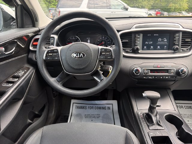 Used 2019 Kia Sorento AWD V6 image 15