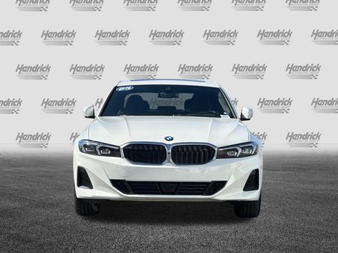 Used 2025 BMW 330i Sedan w/ Premium Package RWD image 10