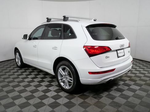Used 2016 Audi Q5 2.0T Premium Plus w/ Technology Package image 3