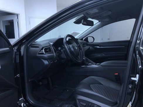 Certified 2023 Toyota Camry SE image 11