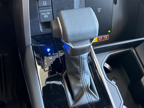 New 2026 Toyota Tundra Platinum image 21