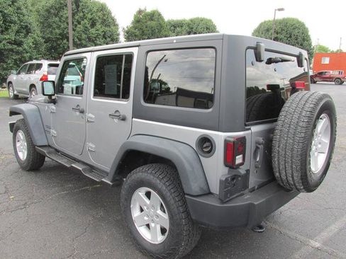 Used 2017 Jeep Wrangler Unlimited Sport w/ Quick Order Package 24S AWD/4WD image 5