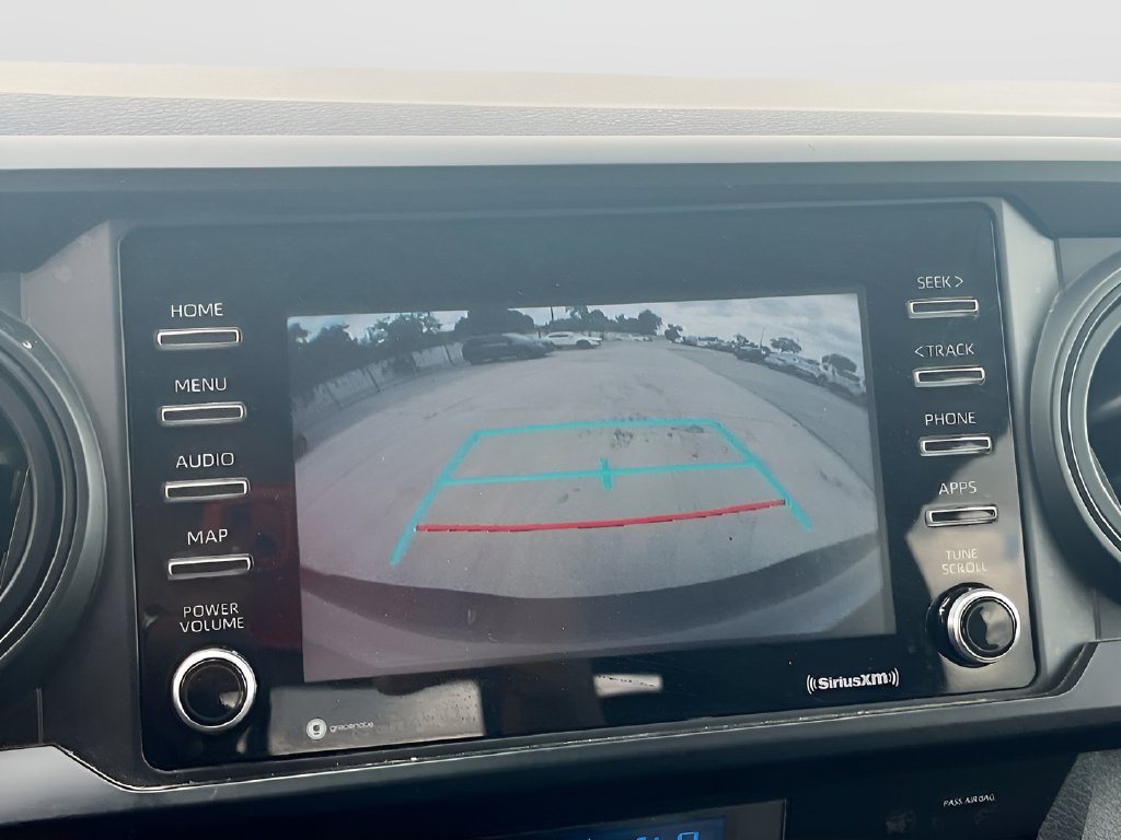 Used 2022 Toyota Tacoma SR AWD/4WD image 13
