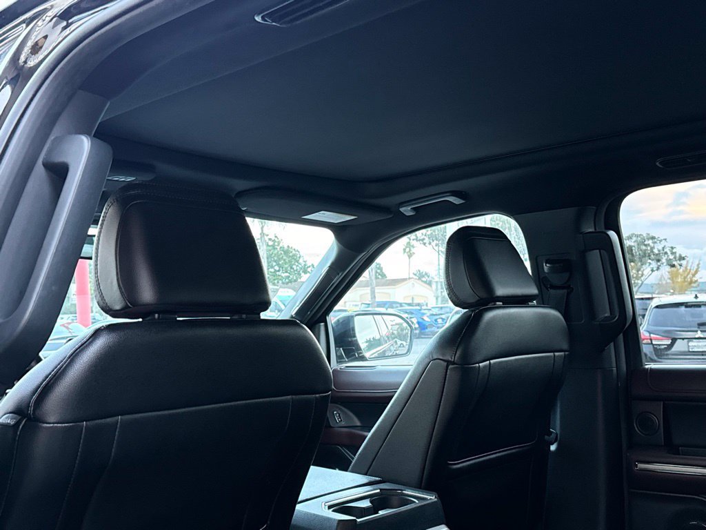 Used 2023 Ford Expedition Max Limited RWD image 16