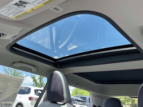 New 2026 MINI Cooper 2-Door Hardtop FWD image 23