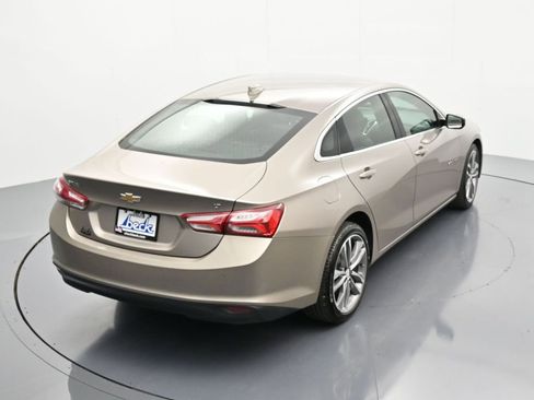 Used 2024 Chevrolet Malibu LT FWD image 31