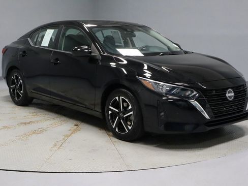 Certified 2024 Nissan Sentra SV FWD image 1