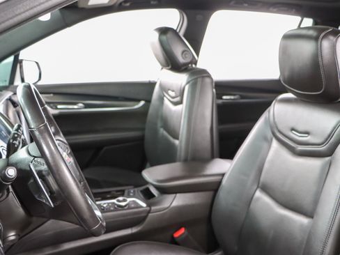 Used 2023 Cadillac XT6 Sport AWD/4WD image 25