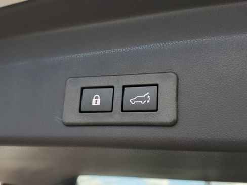 New 2025 Subaru Ascent Bronze Edition image 10