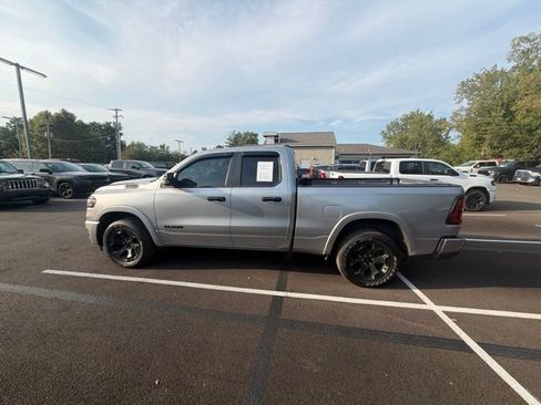 Used 2025 RAM 1500 Big Horn AWD/4WD image 9