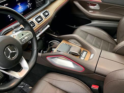 Certified 2023 Mercedes-Benz GLS 450 4MATIC image 14