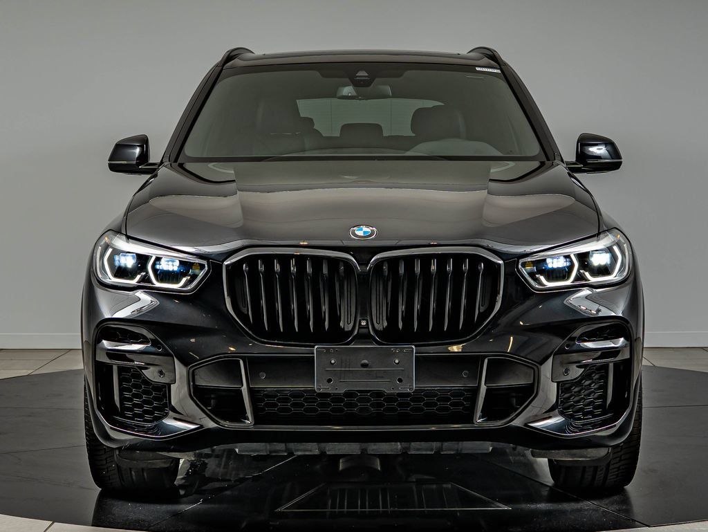 Used 2023 BMW X5 xDrive40i w/ Executive Package AWD/4WD image 2