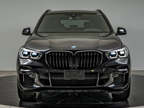 Used 2023 BMW X5 xDrive40i w/ Executive Package AWD/4WD image 2