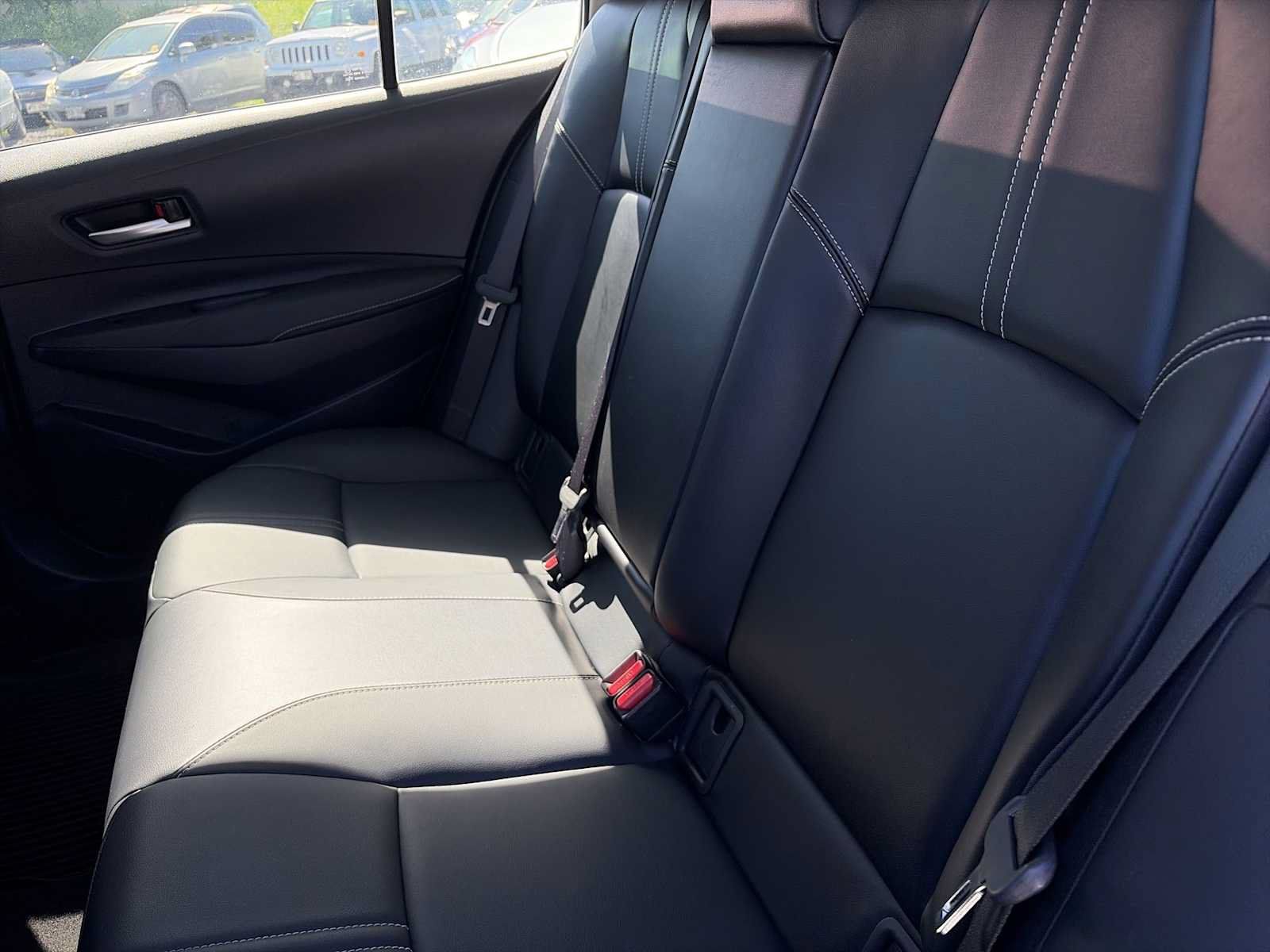 Used 2021 Toyota Corolla XLE FWD image 24