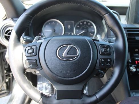Used 2025 Lexus IS 300 F Sport RWD image 17