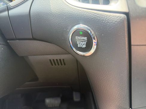 Used 2019 Ford Edge SEL w/ Equipment Group 201A FWD image 20