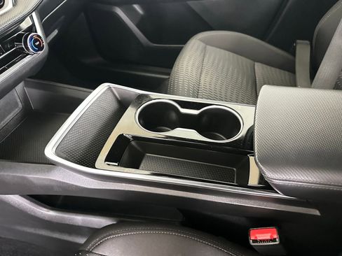 Used 2025 Chevrolet Equinox LT image 41