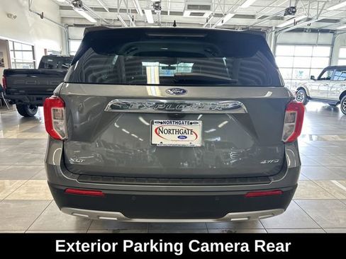 Used 2023 Ford Explorer XLT w/ Equipment Group 202A AWD/4WD image 14