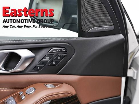 Used 2023 BMW X7 xDrive40i w/ Executive Package AWD/4WD image 21