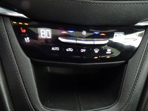 Used 2021 Cadillac XT5 Premium Luxury w/ LPO, Floor Liner Package image 14