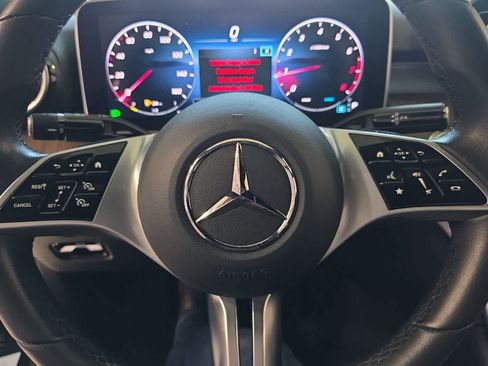 Used 2024 Mercedes-Benz C 300 Sedan image 24