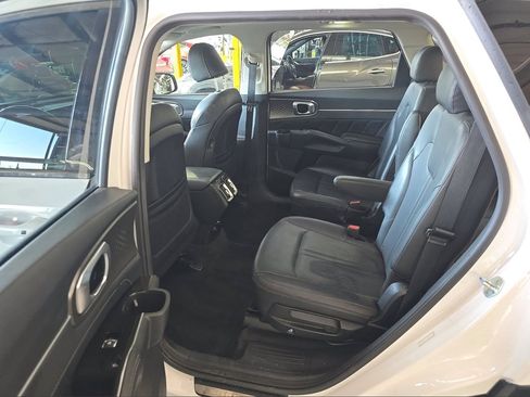 Used 2021 Kia Sorento SX AWD/4WD image 8