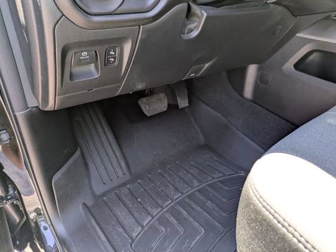 Used 2025 RAM 1500 Big Horn AWD/4WD image 14