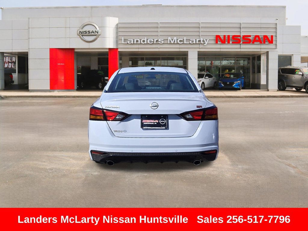 Used 2026 Nissan Altima 2.5 SR FWD image 5