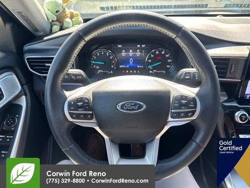 Used 2024 Ford Explorer Limited w/ Limited Technology Package AWD/4WD image 16