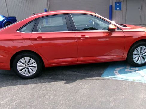 Used 2019 Volkswagen Jetta S w/ Driver Assistance Package FWD image 5