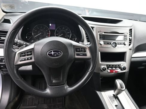 Used 2012 Subaru Outback 2.5i AWD/4WD image 14