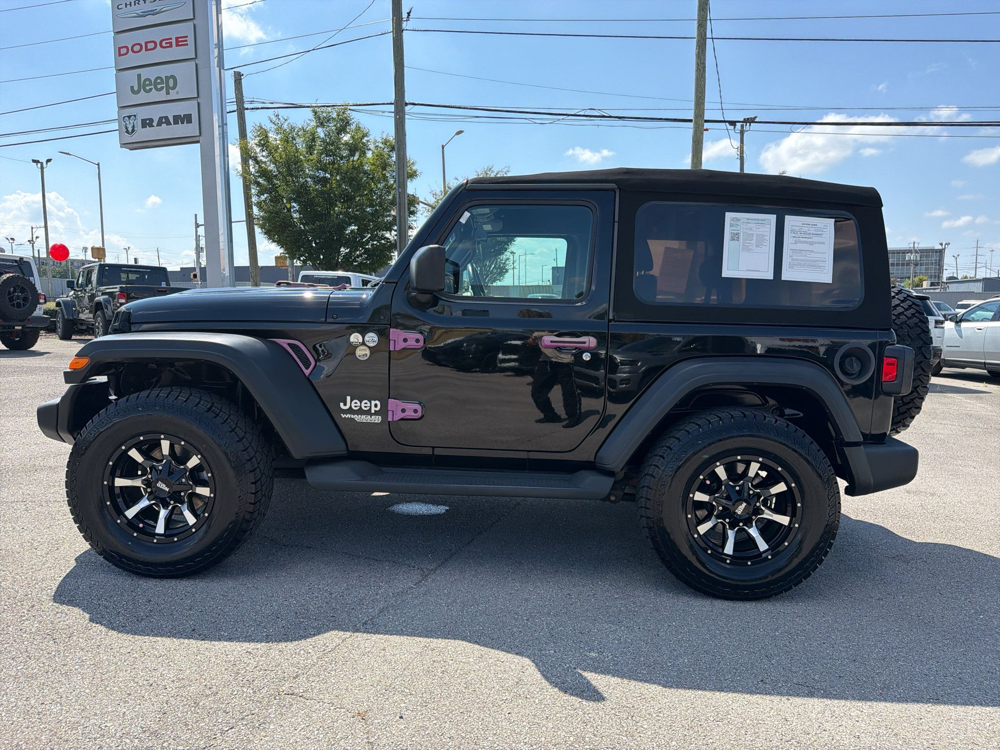Used 2018 Jeep Wrangler Sport AWD/4WD image 10