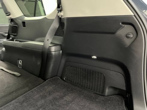 Used 2025 Toyota Grand Highlander FWD image 46