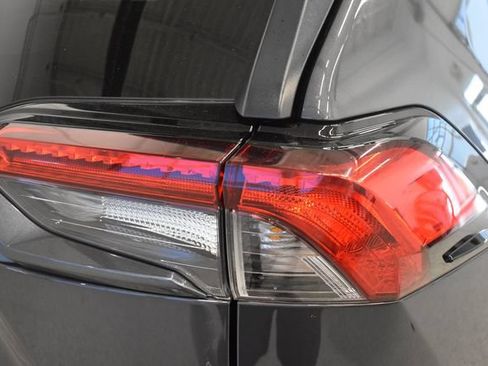Used 2025 Toyota RAV4 XLE w/ Weather Package AWD/4WD image 12