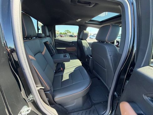 New 2026 GMC Canyon AT4 w/ Technology Plus Package AWD/4WD image 13