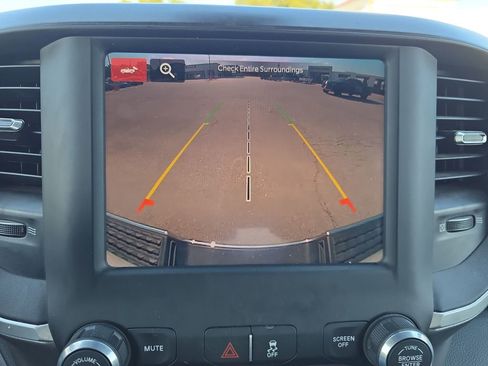 Used 2023 RAM 2500 Big Horn w/ Level 1 Equipment Group image 17