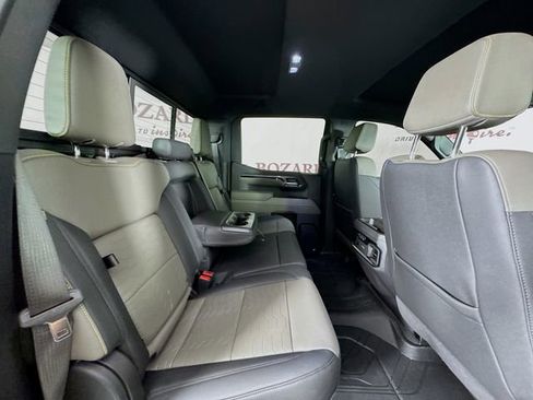 Used 2025 Chevrolet Silverado 1500 ZR2 w/ Technology Package image 32