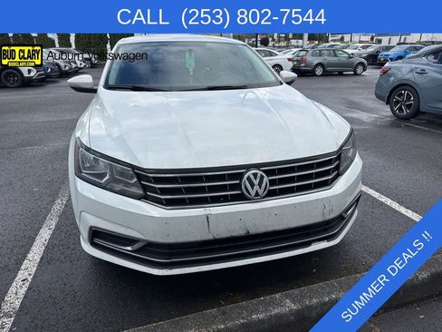 Used 2016 Volkswagen Passat 1.8T S FWD image 3