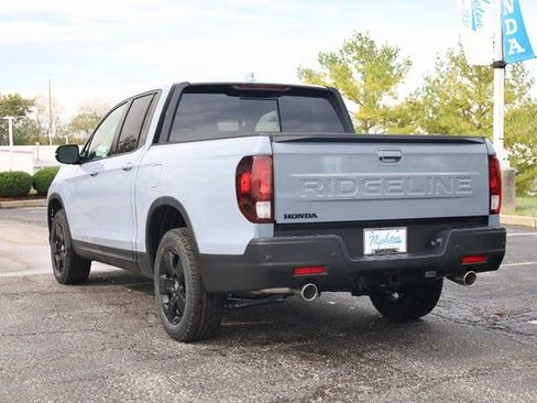 New 2026 Honda Ridgeline Black Edition image 7