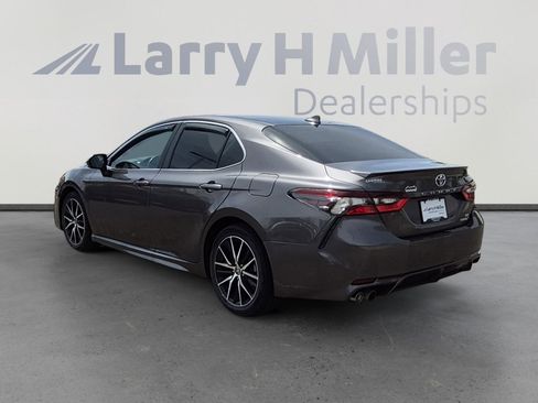 Certified 2023 Toyota Camry SE w/ Audio Upgrade Package image 3